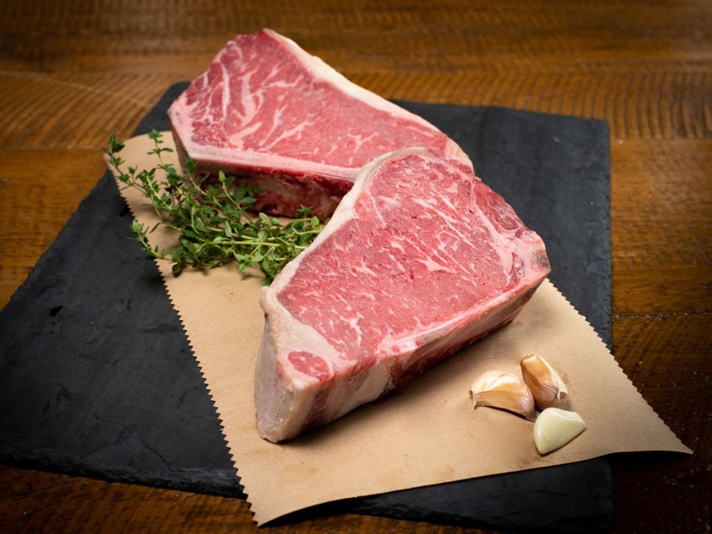 Striploin C/C 1855 Angus USDA CHOICE 8oz